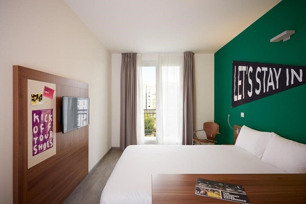 Изображение The Social Hub Paris La Defense 4*