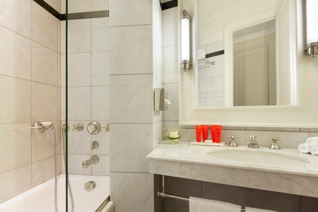 Картинка Le Dokhan's Paris Arc de Triomph, a Tribute Portfolio Hotel 5*