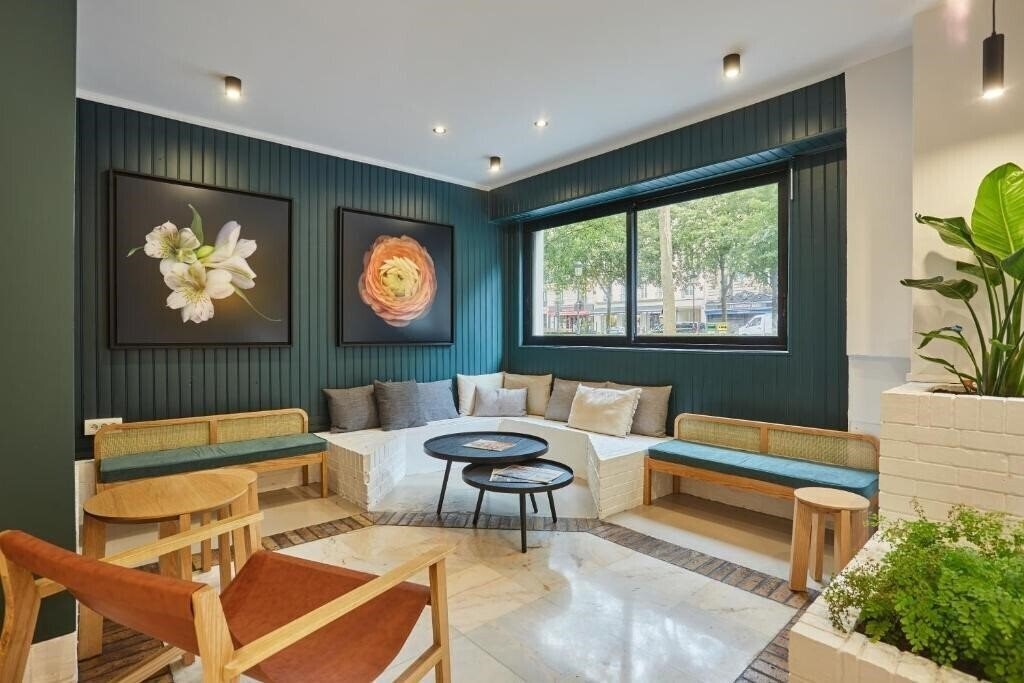 Фотографія Beauquartier Montmartre 3*