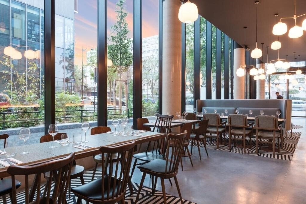 Зображення The Originals Boutique, Hotel Maison Montmartre Paris Les Puces 4*