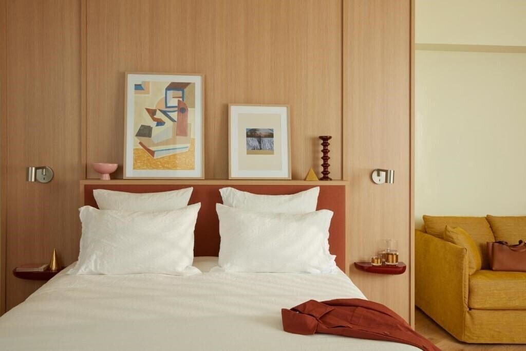 Картинка OKKO Hotels Paris Rosa Parks 4*