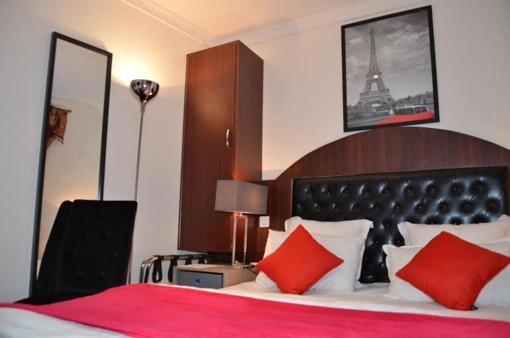 Готель Hotel Regina Montmartre 3*