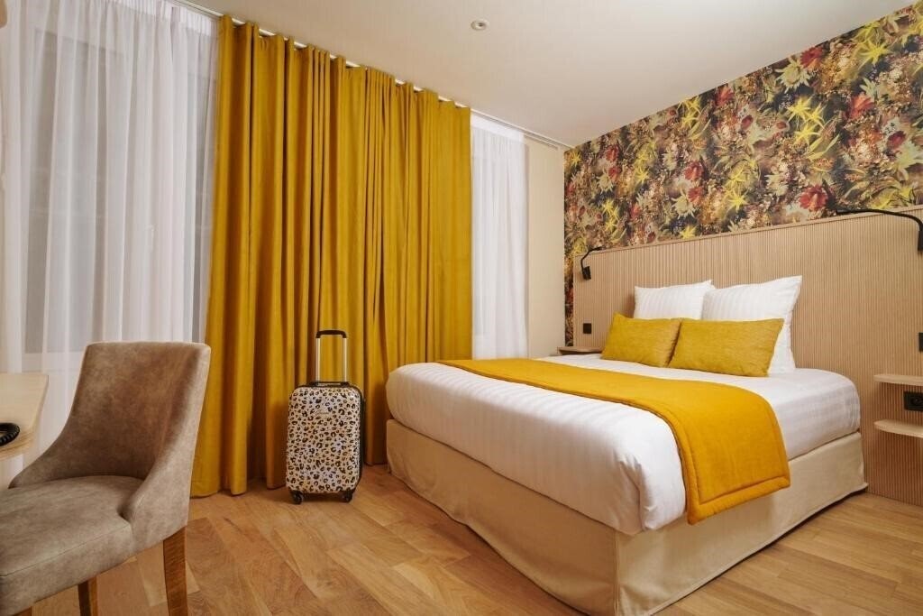 Фото VLH Paris Montparnasse Eiffel 3*