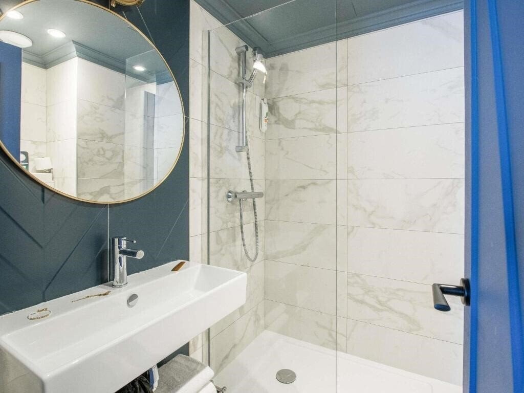 Фото Ibis Styles Paris Nation Cours de Vincennes 3*