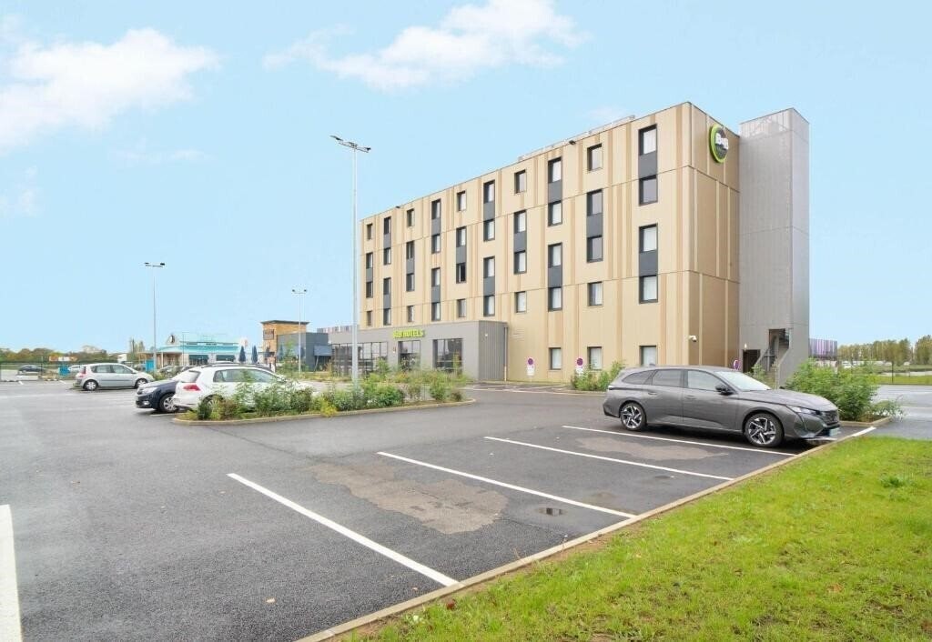 Готель B&B Hotel Dreux Nord 3*