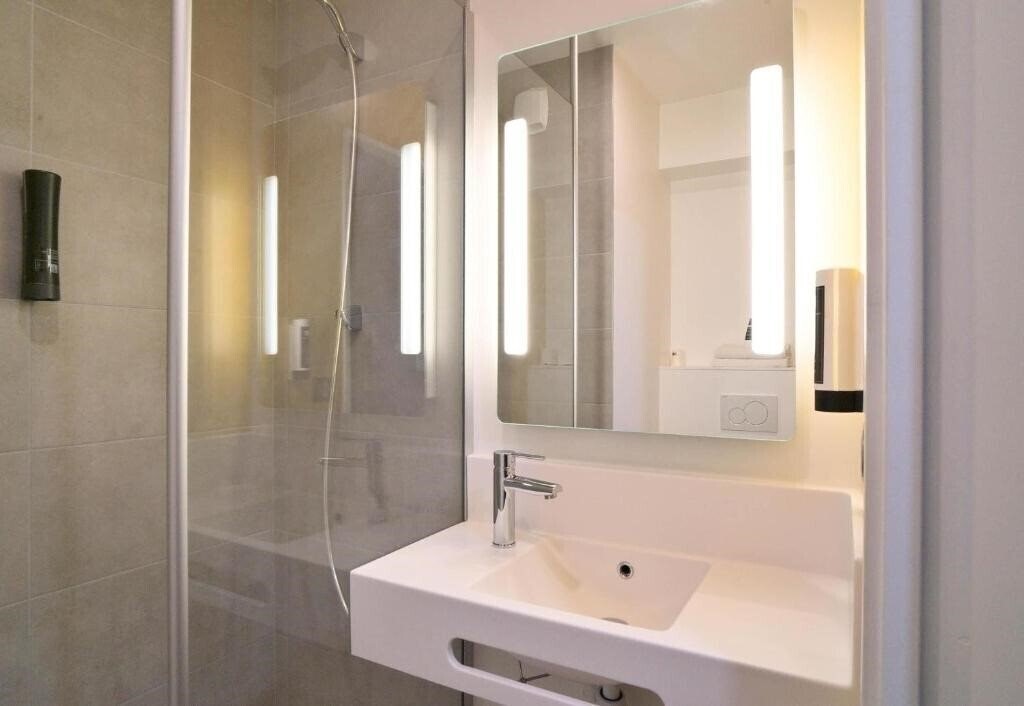 Картинка B&B Hotel Dreux Nord 3*