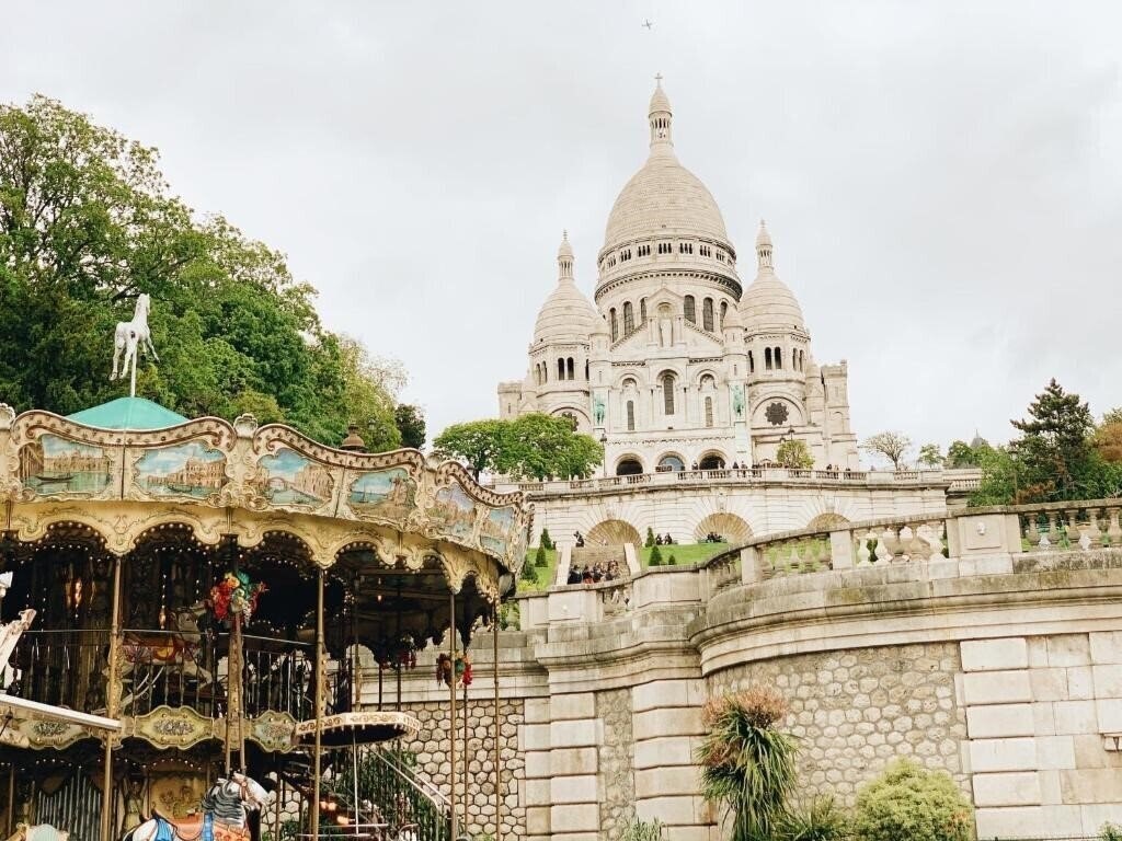 Фото Hotel Bellevue Paris Montmartre 3*