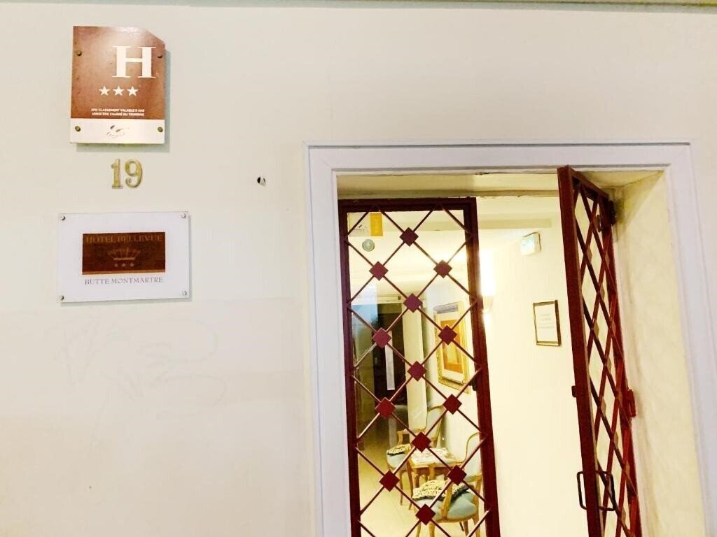 Картинка Hotel Bellevue Paris Montmartre 3*