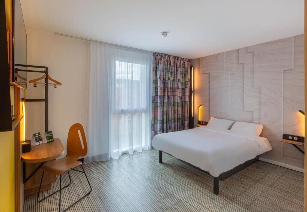 Фото B&B Hotel Orleans Saran 3*