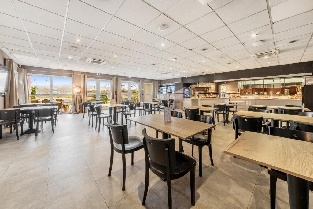 Изображение Comfort Hotel Orleans Saran 3*