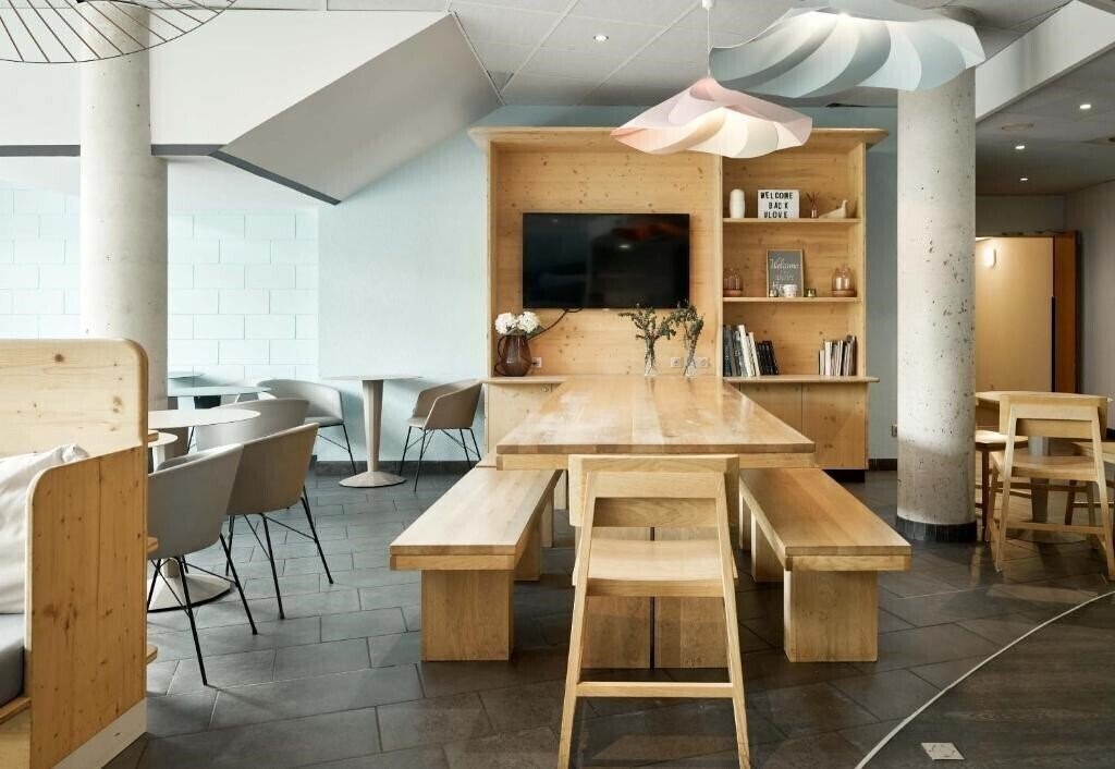 Картинка B&B Hotel Paris Grand Roissy CDG Aeroport 4*