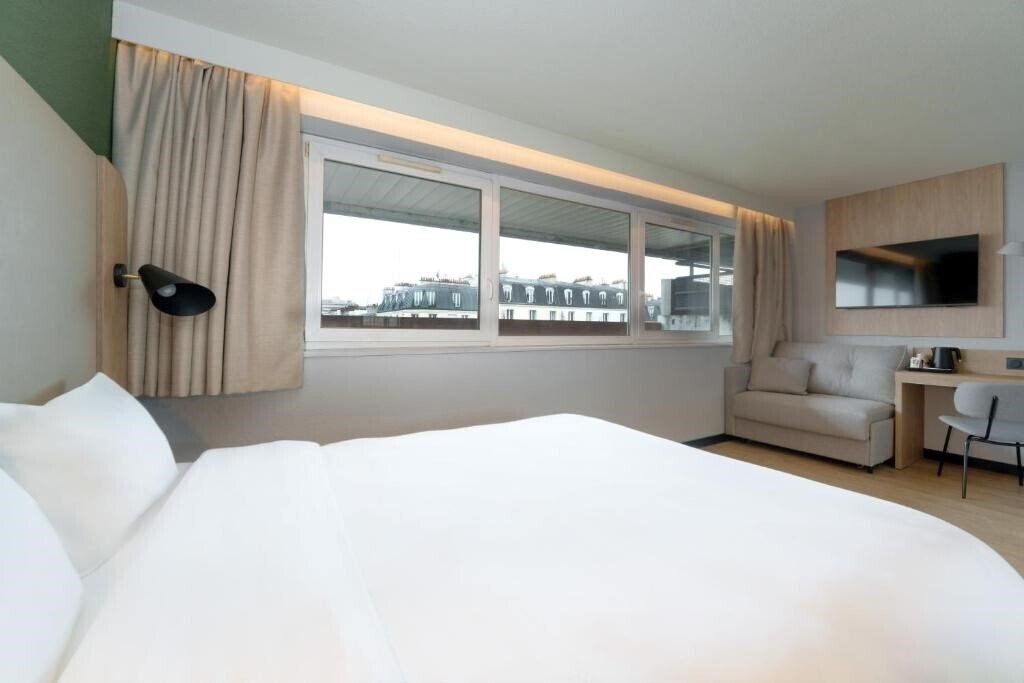 Картинка Campanile Paris Est Porte de Bagnolet 3*