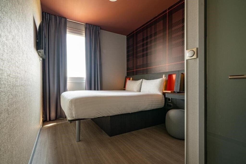 Отель EasyHotel Paris Charles de Gaulle Villepinte 2*