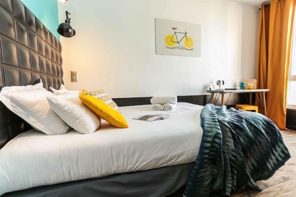 Фото Arty Paris Porte de Versailles 2*