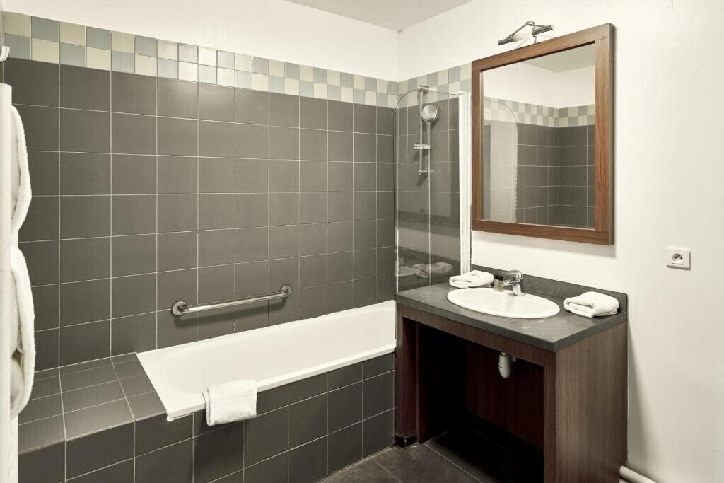 Фотографія Zenitude Hotel Residences Roissy Village 3*