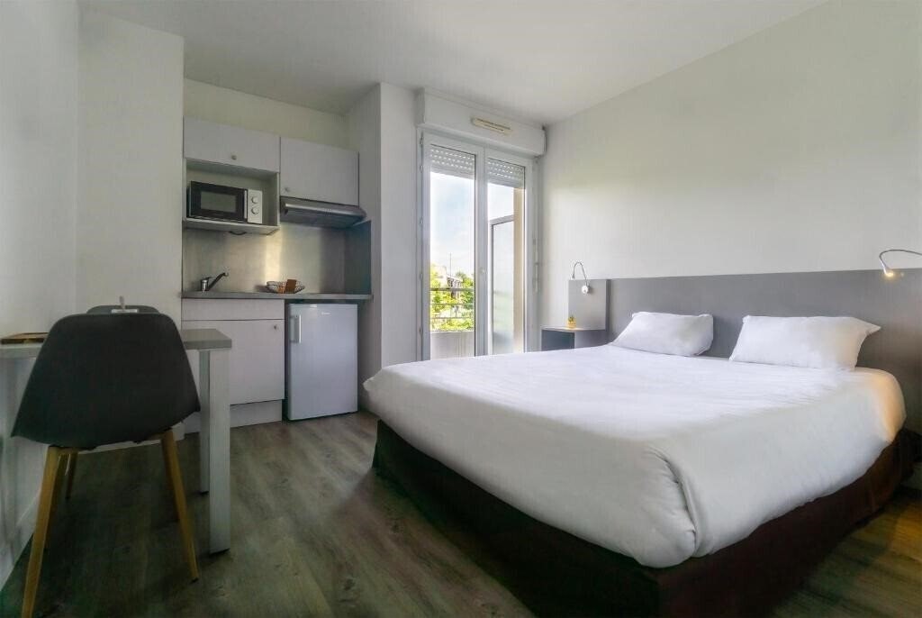Отель City Residence Chelles 3*
