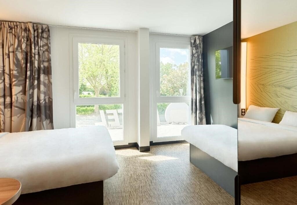 Фото B&B Hotel Champigny Sur Marne 3*
