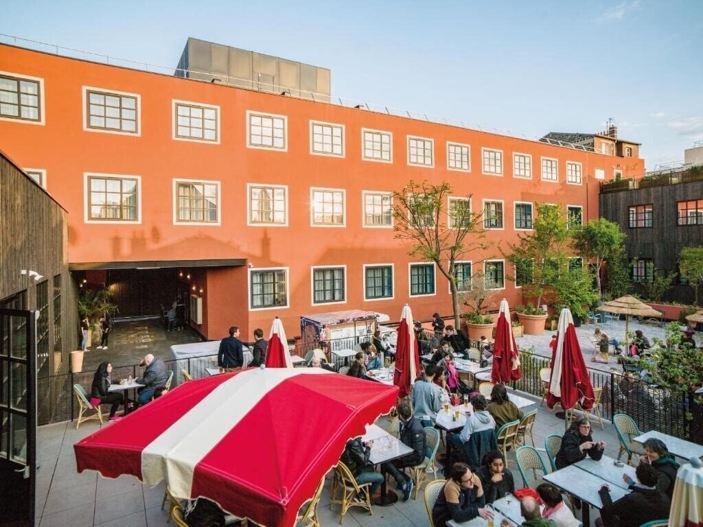 Картинка MOB Hotel Paris les Puces (ex. Mob Hotel of The People) 3*