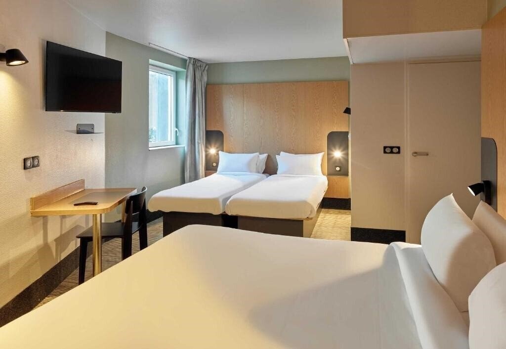 Изображение B&B Hotel Paris Est Bobigny Universite 3*