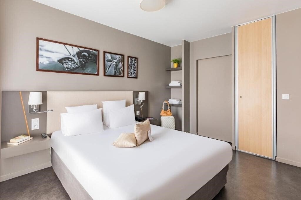 Фотография Appart'City Confort Le Bourget Aeroport 4*