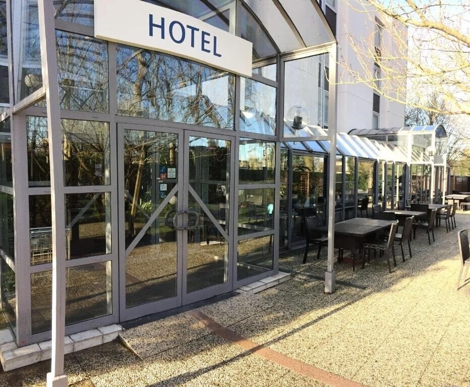 Фото Hotel Inn Design Paris Saint Quentin 3*