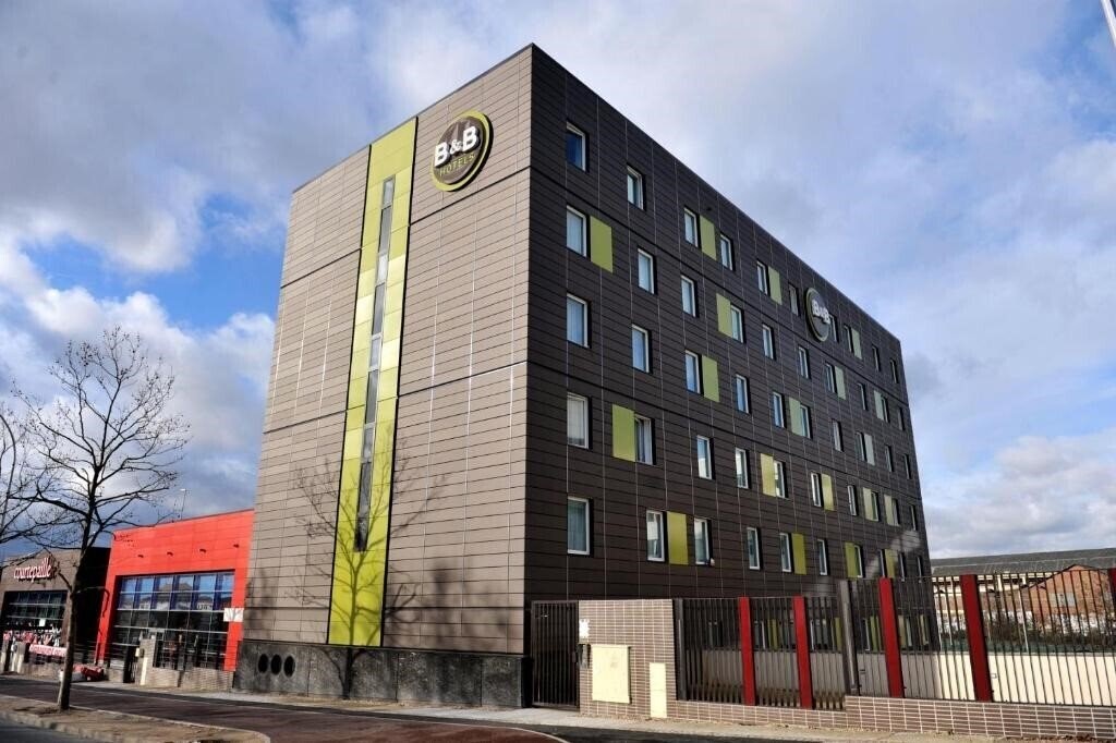 Отель B&B Hotel Paris Le Bourget 3*