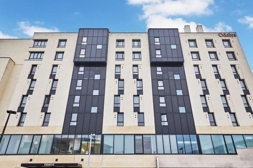 Фотография Appart Hotel Odalys City Paris Rueil Malmaison (ex. Residence Odalys Paris Rueil) 3*