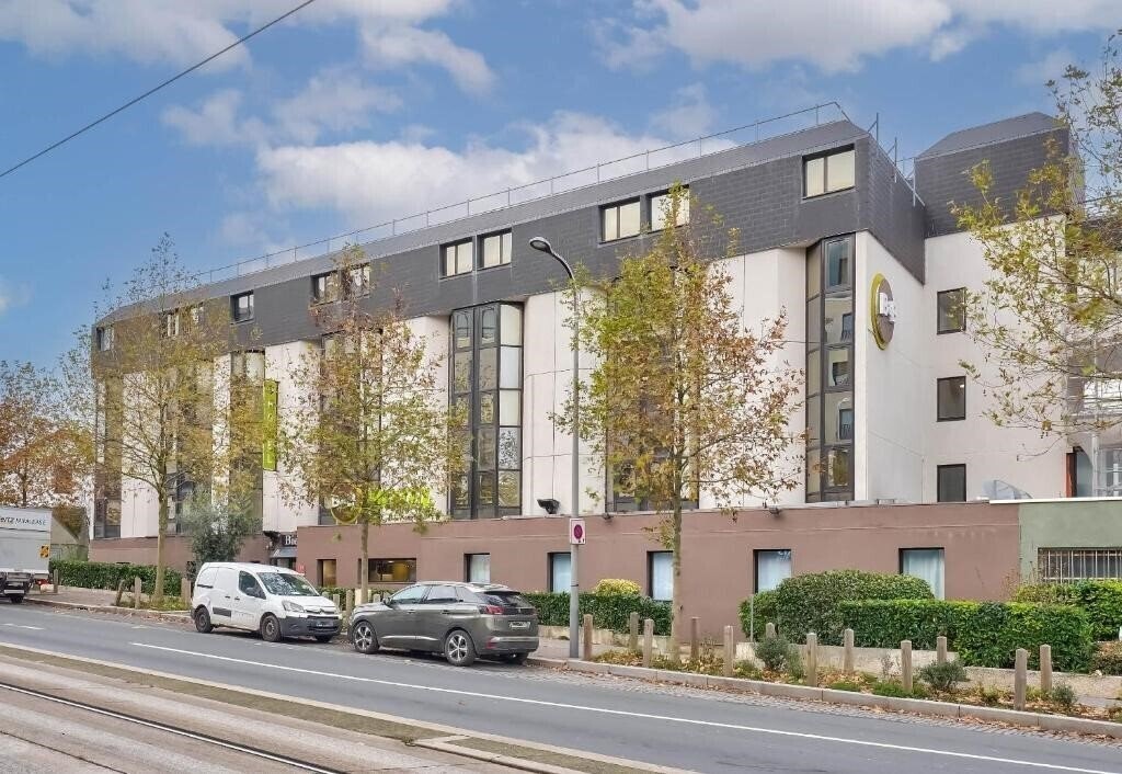 Отель B&B Hotel Paris Chatillon 3*