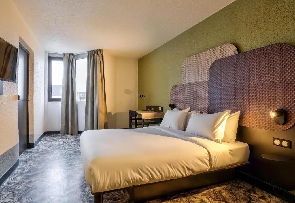 Фото B&B Hotel Paris Chatillon 3*