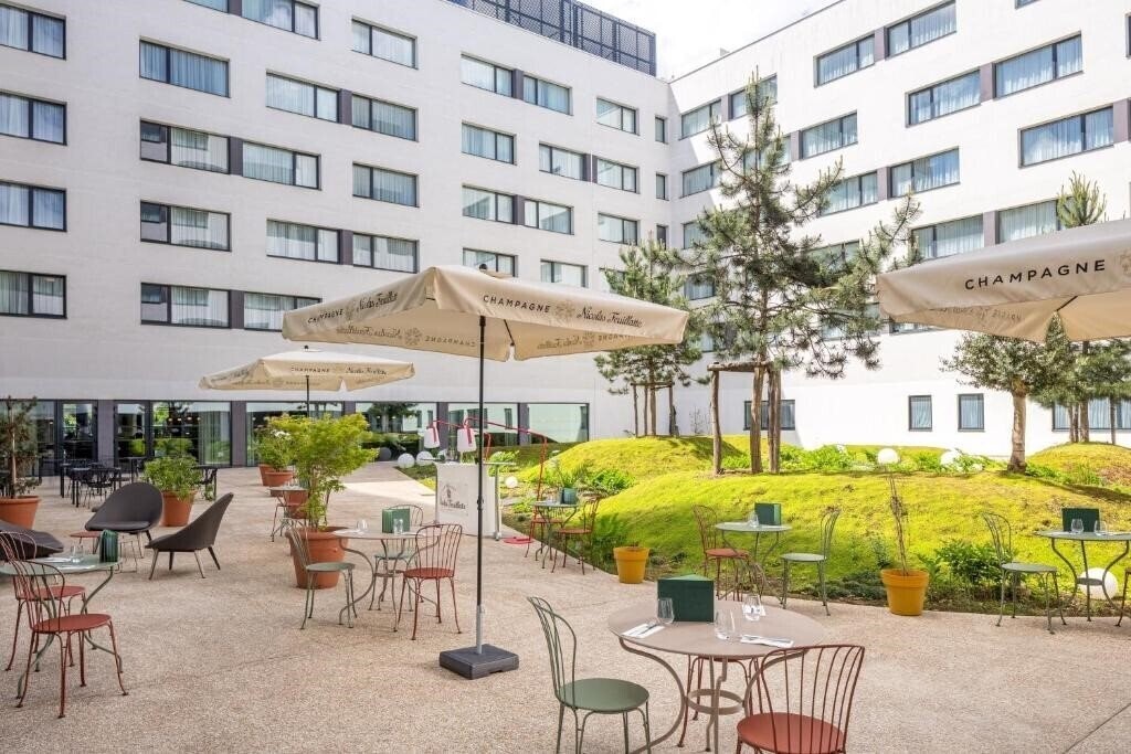 Фото Hyatt Place Paris Charles de Gaulle Airport 4*