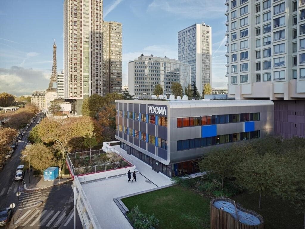Отель Yooma Urban Lodge 4*