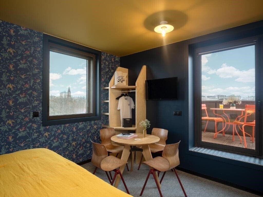 Фото Eklo Hotels Paris Porte de Versailles 3*