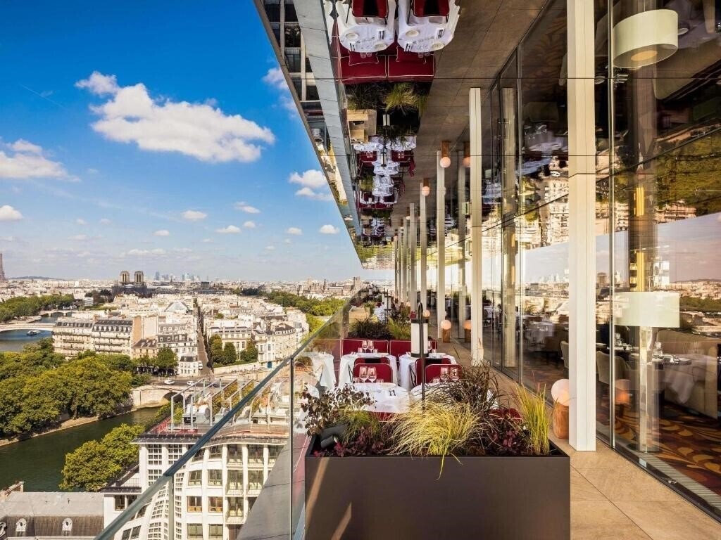 Отель SO/ Paris Hotel 5*