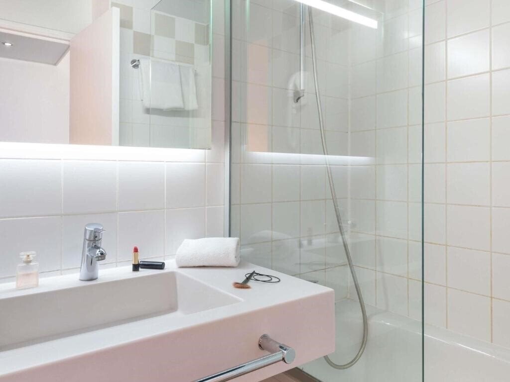 Фотографія Ibis Styles Paris Gare De L'Est Chateau Landon 3*