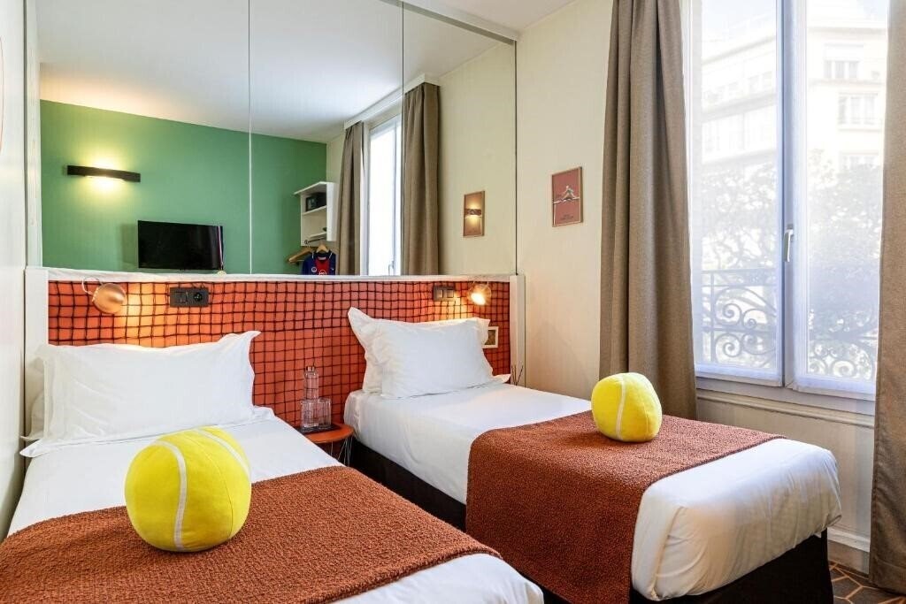 Фотографія Hotel Olympic Paris Boulogne by Patrick Hayat 3*