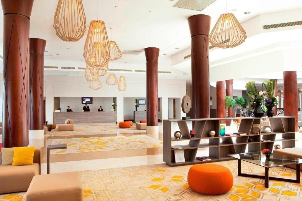Готель Paris Marriott Charles de Gaulle Airport Hotel 4*