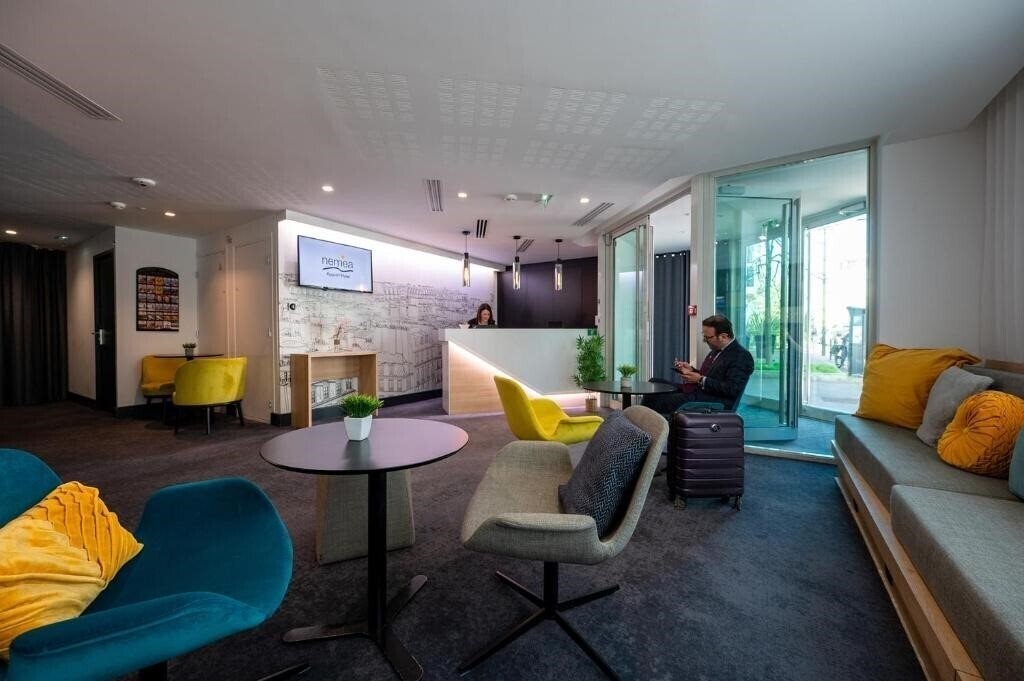 Фото Nemea Appart Hotel Paris Levallois 4*