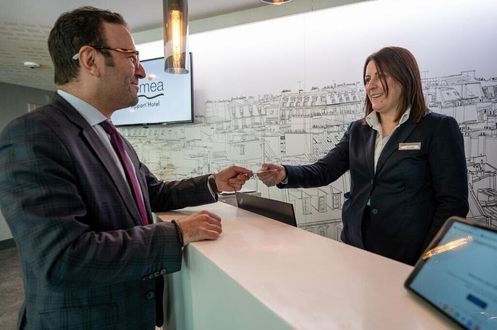 Изображение Nemea Appart Hotel Paris Levallois 4*