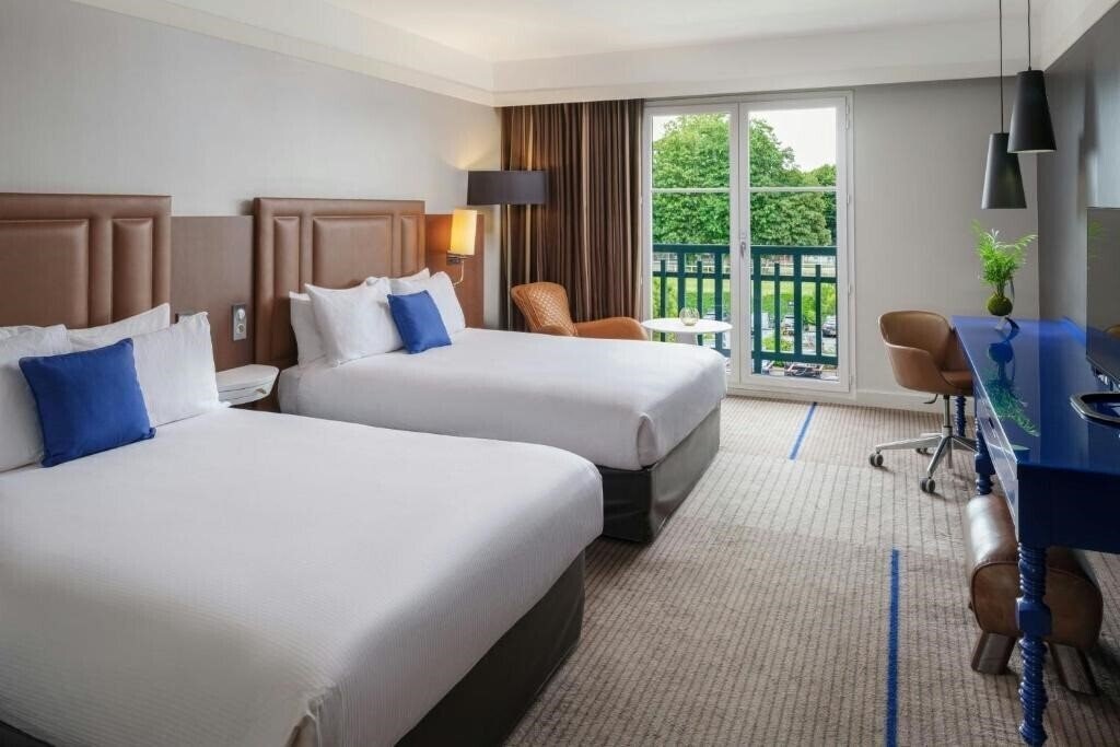 Изображение Renaissance Paris Hippodrome de St. Cloud Hotel 4*