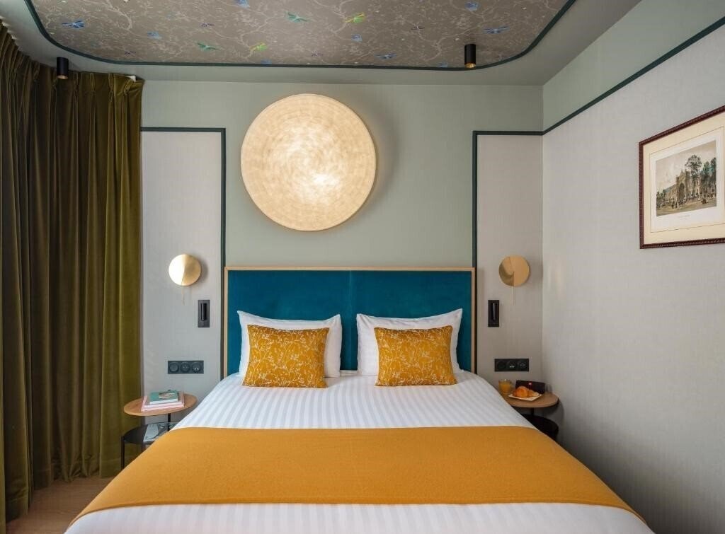 Отель Louison Hotel 4*