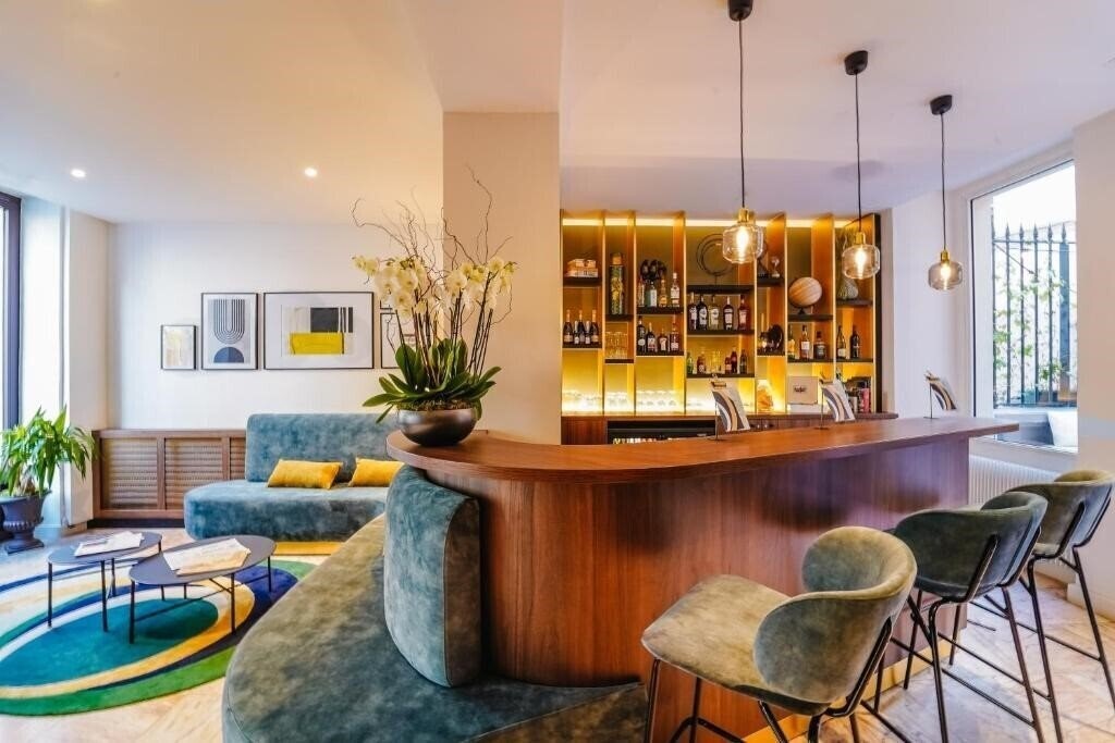 Отель Timhotel Invalides Eiffel 3*