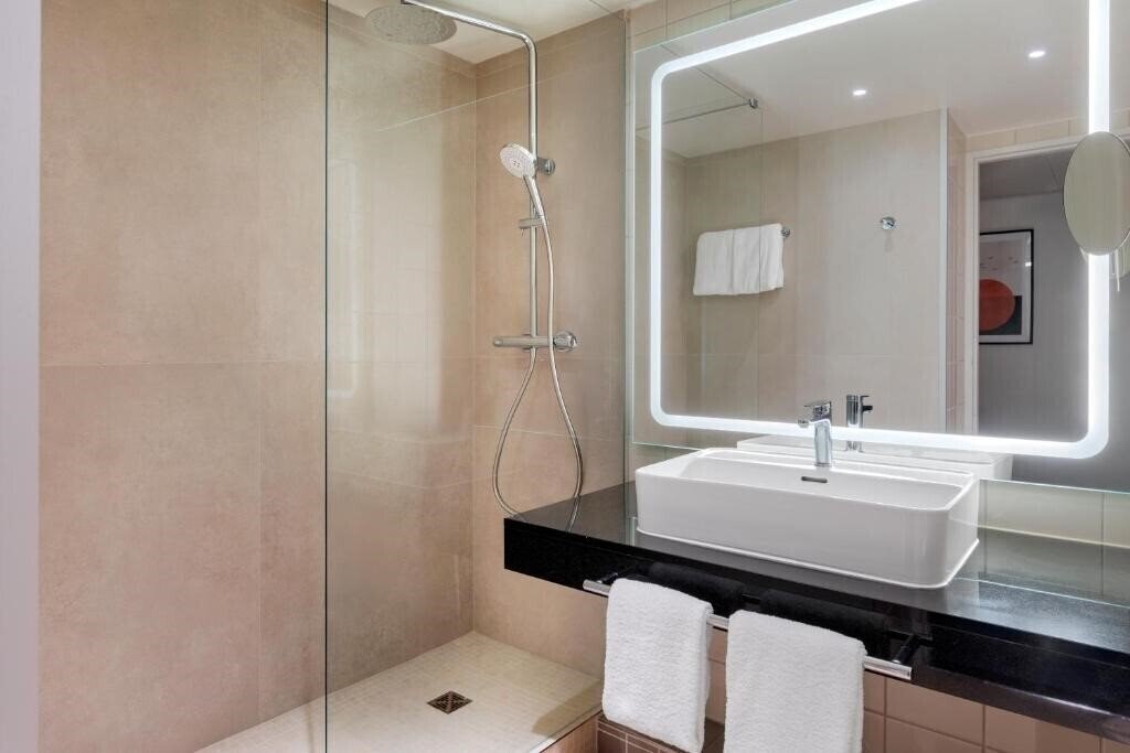 Изображение Courtyard by Marriott Paris Saint Denis 4*