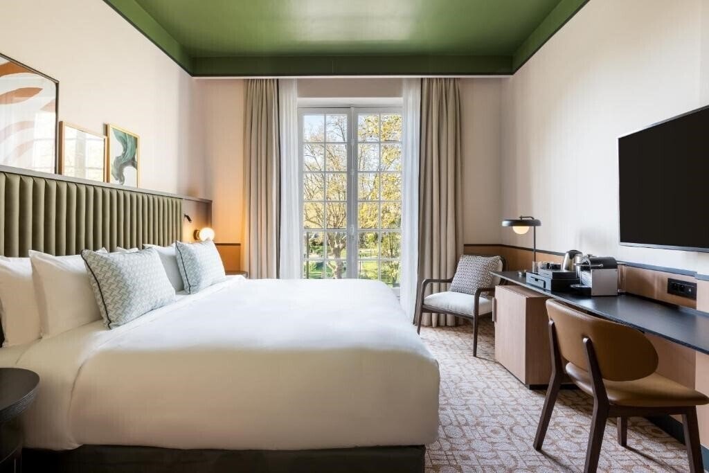 Фото Le Parchamp, Paris Boulogne, A Tribute Portfolio Hotel 4*