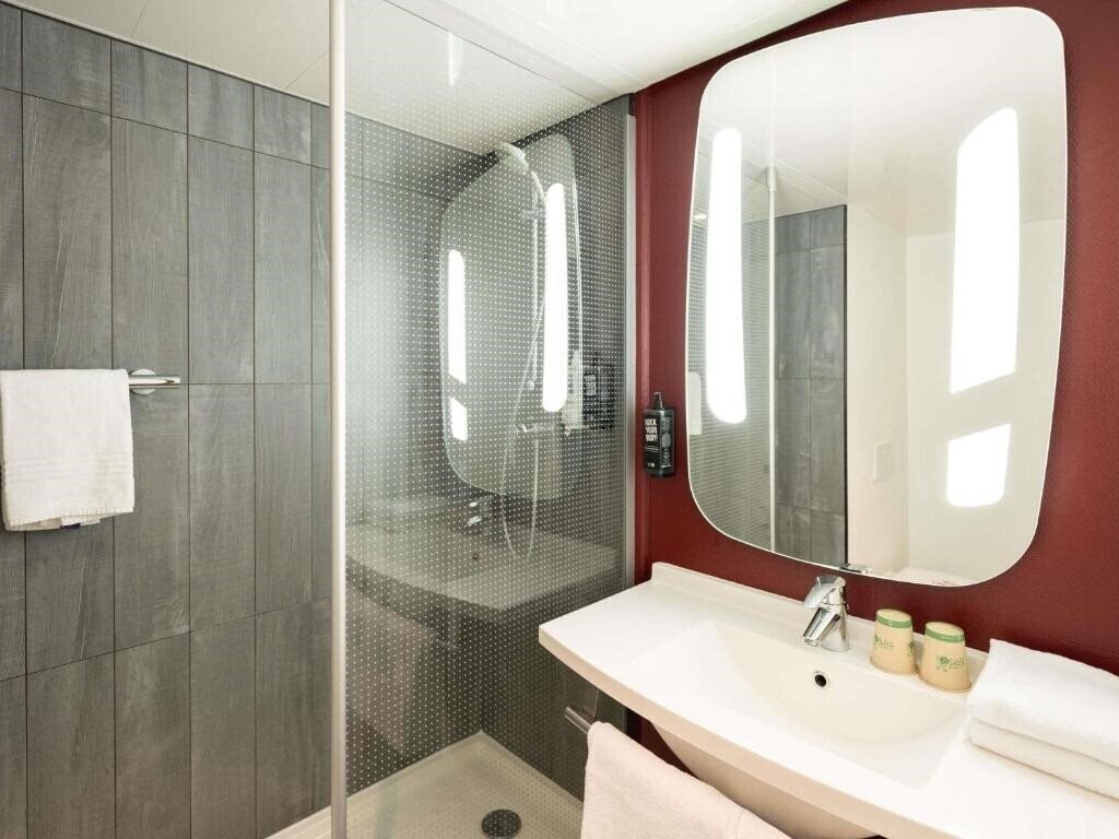 Фотографія Ibis Paris Gare de Lyon Ledru Rollin 12eme 3*