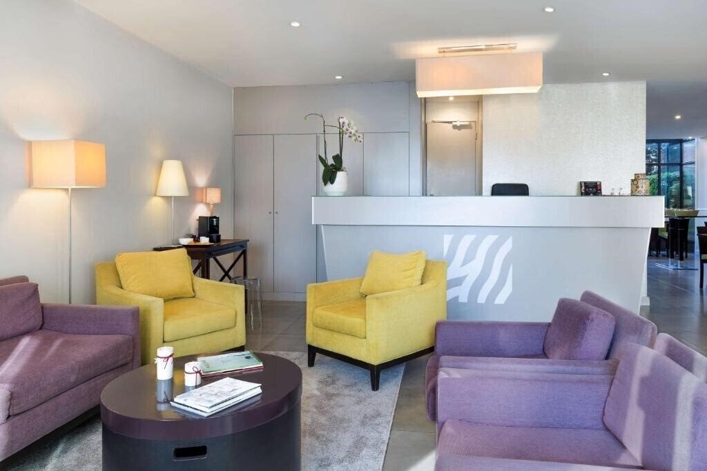 Фотография Best Western Rives de Paris La Defense 3*