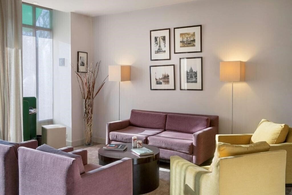 Изображение Best Western Rives de Paris La Defense 3*