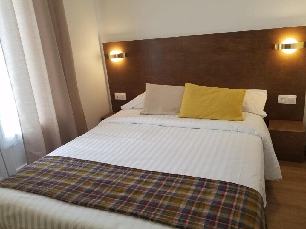 Картинка Dupleix Hotel 2*