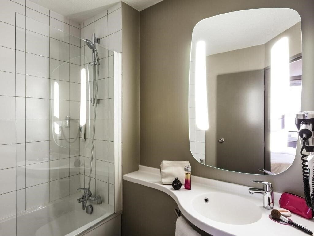 Изображение Ibis Paris Gare de l'Est TGV 3*