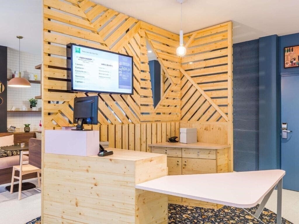 Готель Ibis Styles Paris Gare de l'Est TGV 3*