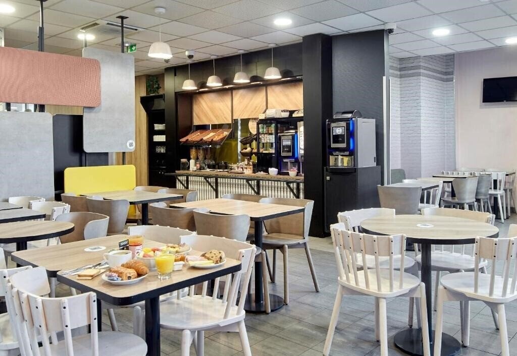 Изображение B&B Hotel Paris Saint Denis Pleyel 3*